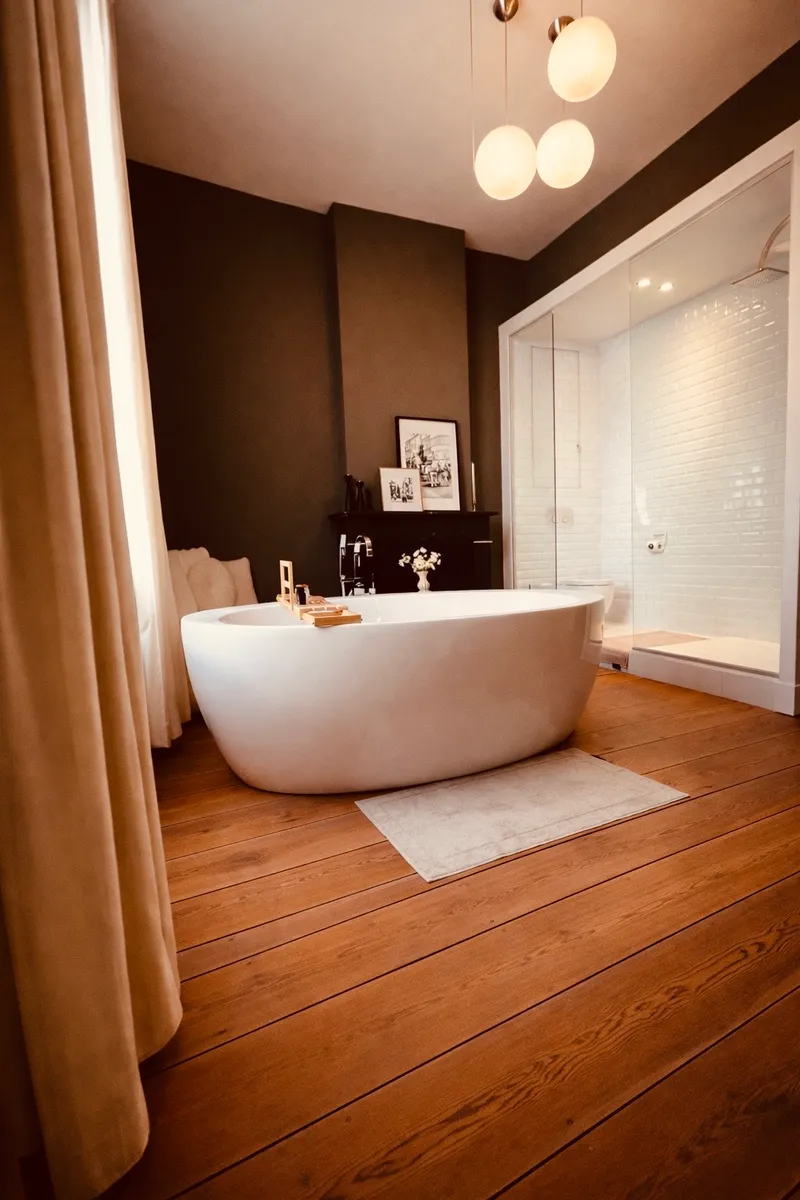 Boutique luxury double with bath