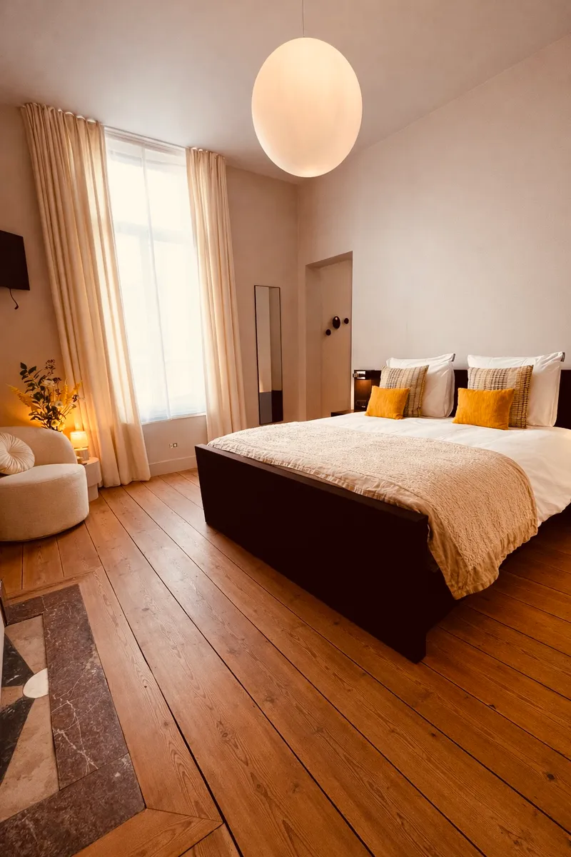 Boutique luxury double with bath